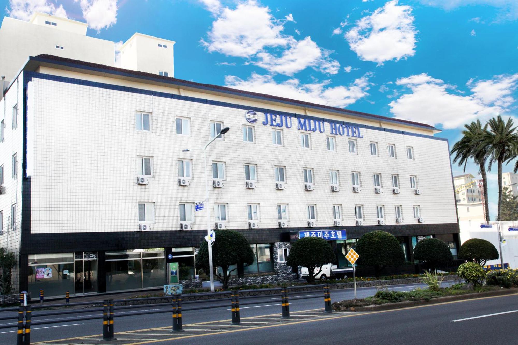 Jeju Miracle Hotel Екстер'єр фото