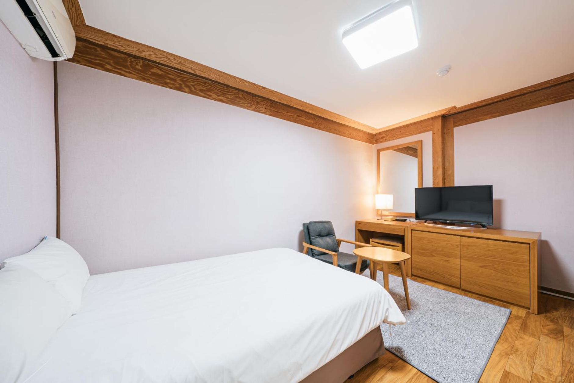 Jeju Miracle Hotel Екстер'єр фото