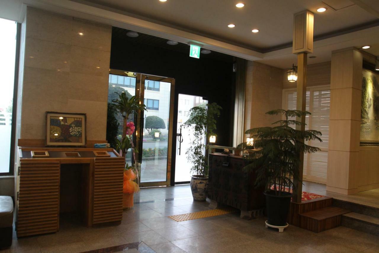 Jeju Miracle Hotel Екстер'єр фото