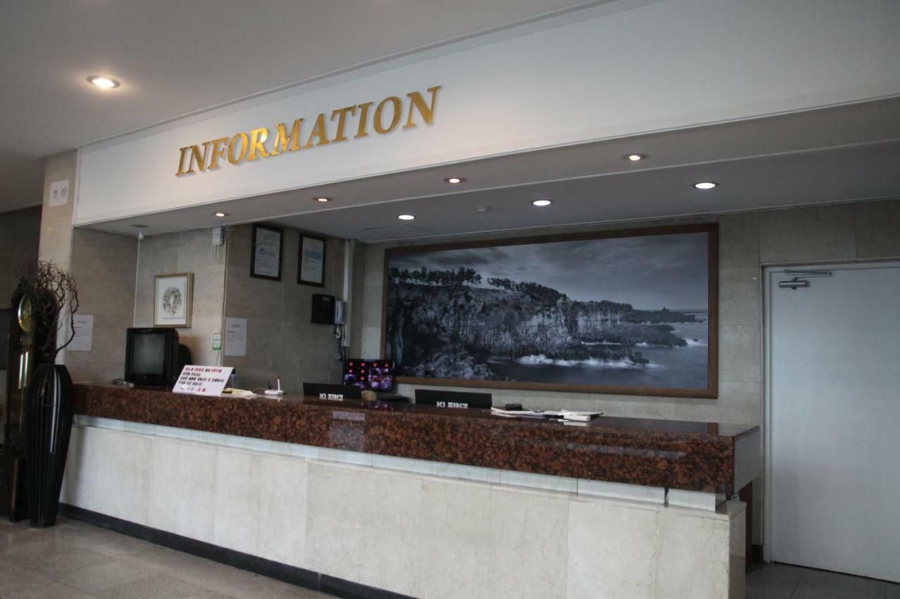 Jeju Miracle Hotel Екстер'єр фото